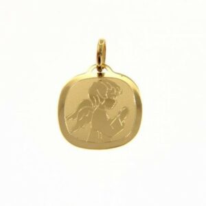 Yellow gold angel weight 0.96 g.