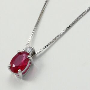 Choker with ruby ​​ct. 0.50 and diamonds ct. 0.02:XNUMX