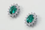 Orecchini con smeraldi ct. 0.84 e diamanti ct. 0.40