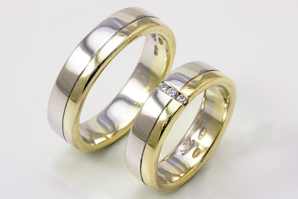 Pair of Polello 2147 wedding rings