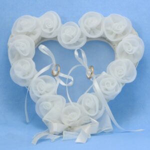 CUSCINO PORTAFEDI CUORE CON ROSE