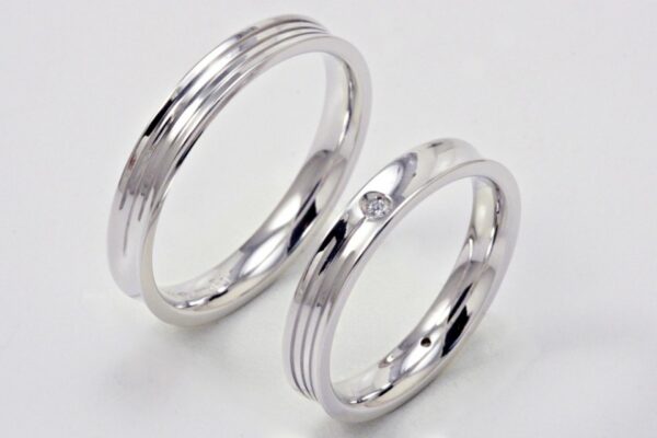Pair of Polello 2983 wedding rings