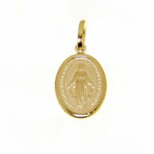 Miraculous Madonna in yellow gold weight 1.30 g