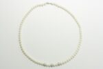 Collana di perle coltivate di 5 mm e oro bianco
