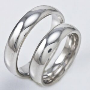 Comfortable wedding rings Unoaerre 4 7 mm white gold