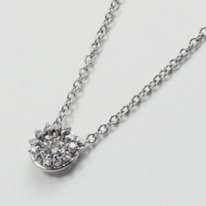 GIROCOLLO PUNTO LUCE CON DIAMANTI CT. 0.15 E CT. 0.06