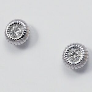 LIGHT POINT EARRINGS WITH BRILLIANT CUT DIAMONDS CT. 0.20:XNUMX