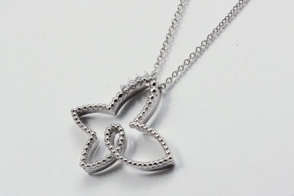 CREW NECKLACE IN WHITE GOLD WITH DIAMONDS CT. 0.06:XNUMX