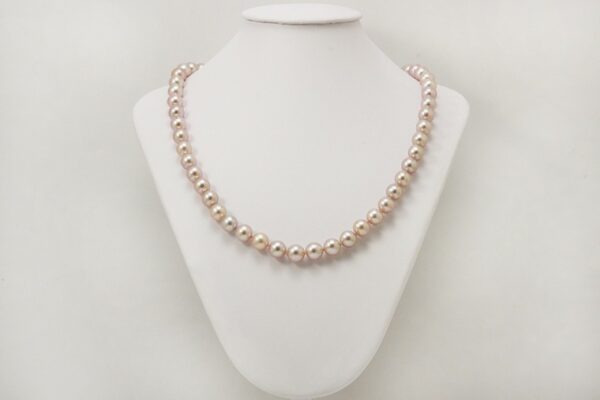 Collana di perle coltivate multicolor di 8 8.5 mm e oro bianco