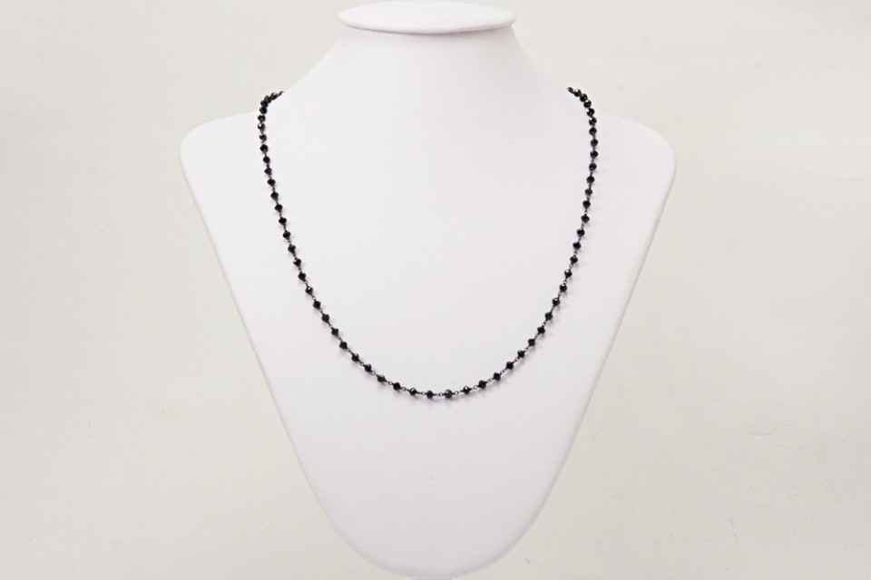 Collana uomo oro bianco e diamanti neri outlet