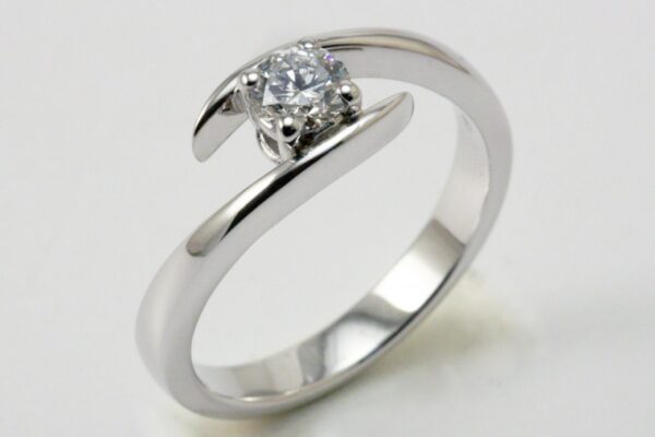 Solitaire ring with brilliant cut diamond ct. 0.38 GIA certified