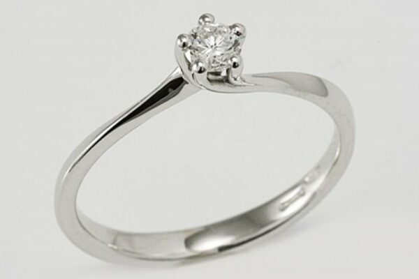 Solitaire ring with brilliant cut diamond ct. 0.23:XNUMX