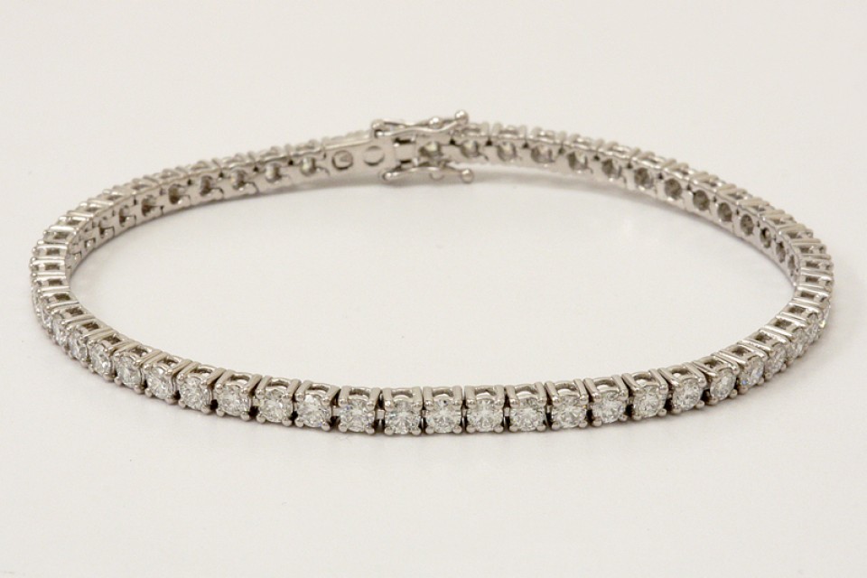 BRACCIALE TENNIS CON DIAMANTI TAGLIO BRILLANTE CT. 4.40