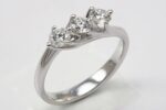 Trilogy ring with brilliant cut diamonds ct. 0.69