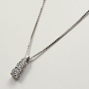 White gold trilogy necklace with diamonds ct. 0.15:XNUMX