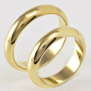 Classic wedding rings 4 5 grams