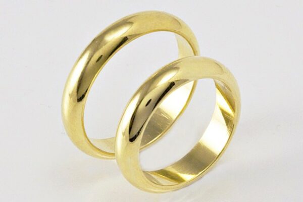 Classic wedding rings 5 grams