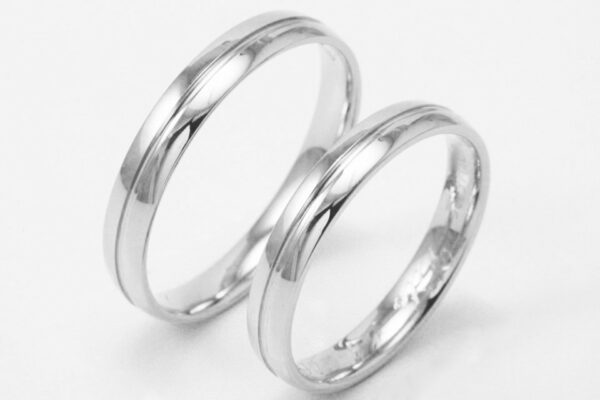 Unoaerre Lyra wedding rings